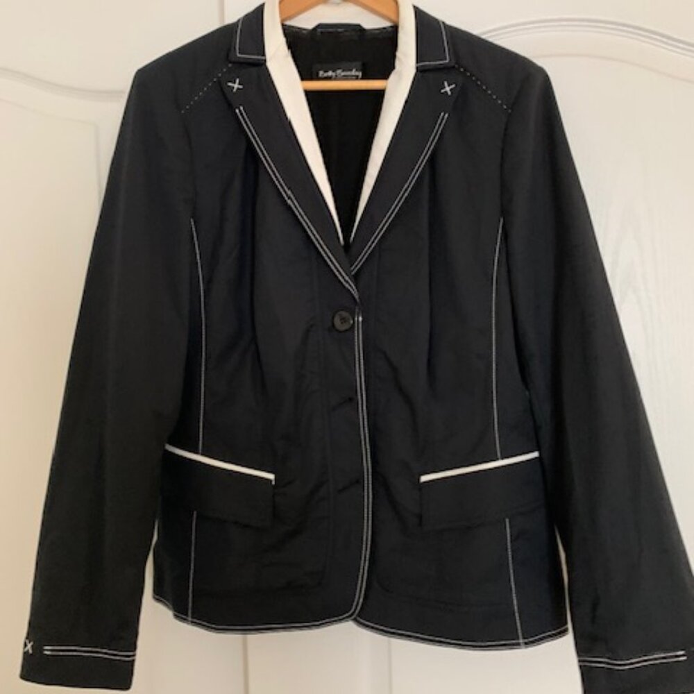 Betty Barclay FRANCE 2-button summer-weight cotton blazer, size 12